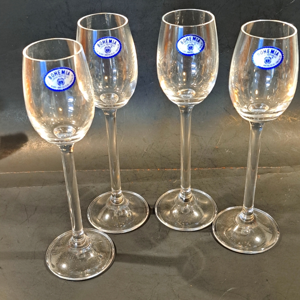 Maxima Fine European Crystal Cordial Liqueur Glasses NIB-4 Bohemia Czech Republi